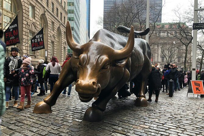 NYC ICONIC Landmarks Small Group Max 12 Half-Day Tour in New York - The Sum Up