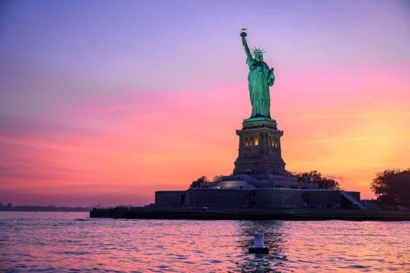 NYC: July 4th Fireworks Cruise with 5-Course Meal + Open bar - Practical Details & Considerations