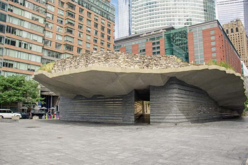 NYC: Lower Manhattan Irish Heritage Walking Tour - Key Points