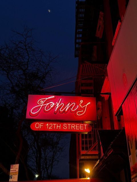 NYC: Mafia Experience and Local Food with NYPD Guide - Unpacking the Experience: A Step-by-Step Look