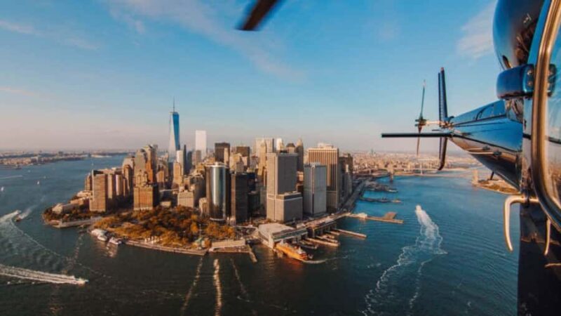 NYC Manhattan : Big Apple Helicopter Tour - An In-Depth Look at the Big Apple Helicopter Tour