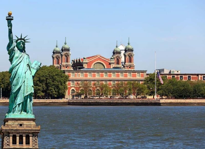 NYC: Manhattan Brooklyn and Staten Island Tour - Exploring the Tour Itinerary