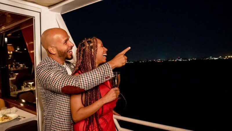 NYC: Manhattan Skyline Dining Cruise - FAQ