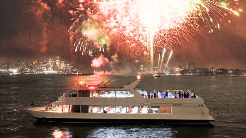 NYC: New Year's Eve Dinner Cruise with Music and Open Bar - Final Thoughts