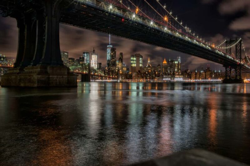 NYC: Night Tour and viewpoints of New York - DUMBO: The Iconic Brooklyn Viewpoint