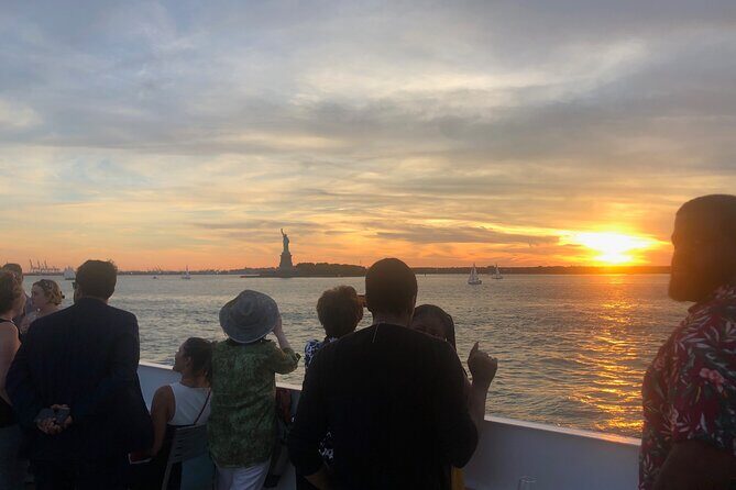 NYC Party Cruise with Light Narration - Real Traveller Insights & Feedback