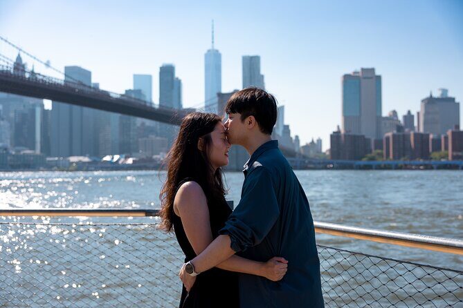 NYC: Professional photoshoot with iconic views - Who Will Love This Experience?