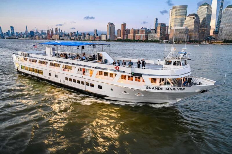 NYC: Sightseeing Harbor Cruise on the Grande Mariner - Key Points