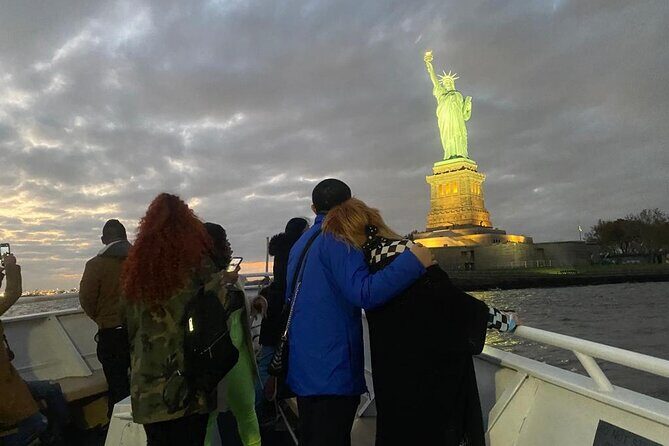 NYC Skyline lights Happy Hour and Cash Bar - An Honest Look at the Experience