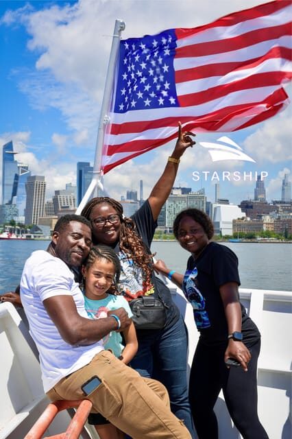 NYC: Starship Sightseeing Cruise Midtown or Downtown - FAQs