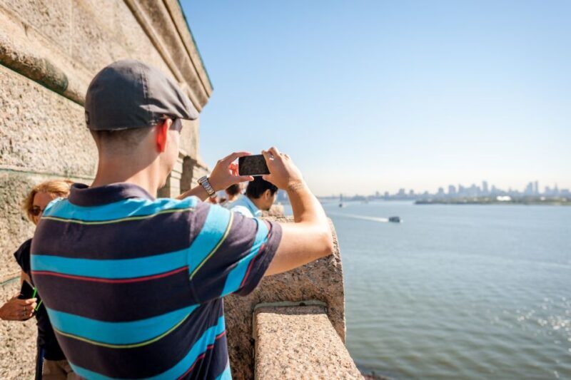 NYC: Statue of Liberty and Ellis Island Tour with Ferry - Key Points