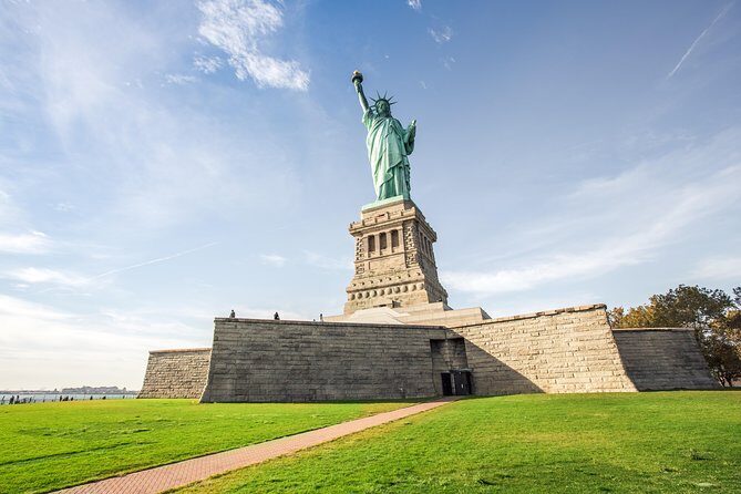 NYC Statue of Liberty Ferry and Transfer - FAQs