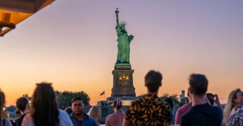 NYC: Statue of Liberty Sunset Cruise Skip-the-Line Ticket - The Experience: What to Expect on the NYC Sunset Cruise