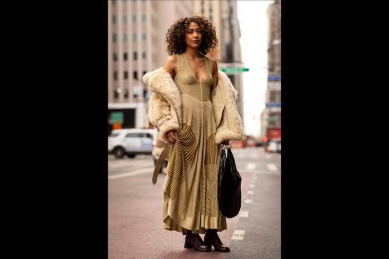 NYC: Street Style Photoshoot with a Professional - The Meeting and Flexibility