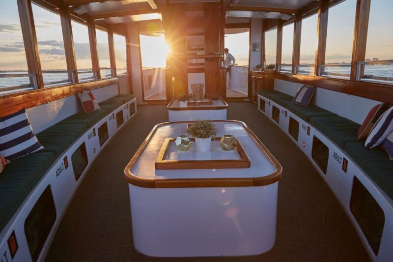 NYC: Sunset Cruise on a Small Yacht with a Drink - Why This Experience Provides Value