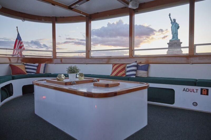 NYC: Sunset Cruise on a Small Yacht with a Drink - Final Word