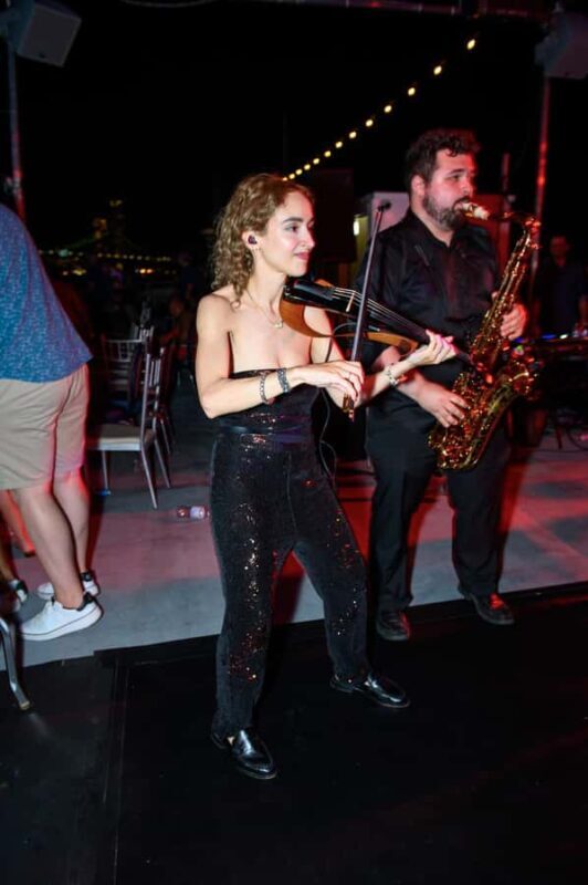 NYC Sunset Cruise with DJ, Skyline & Statue of Liberty - Analyzing the Value