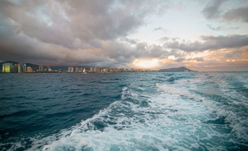 Oahu: BYOB or Cash Bar Waikiki Sunset Cruise - FAQ