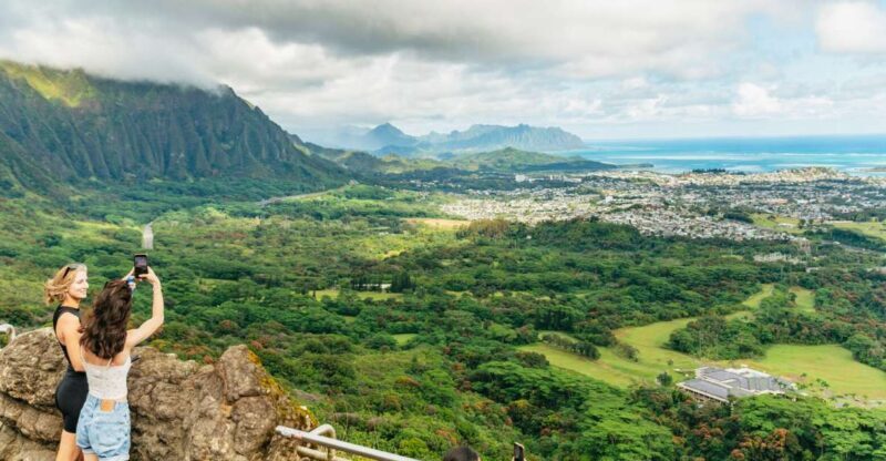 Oahu: Circle Island Tour with Lunch & Waimea Waterfall - Key Points