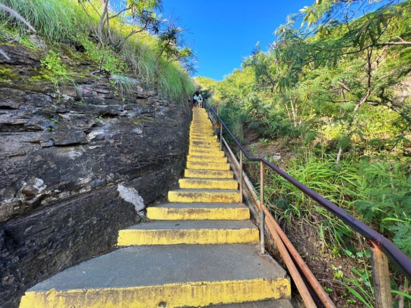 Oahu: Diamond Head Crater Hike and North Shore Experience - Exploring the Itinerary in Detail