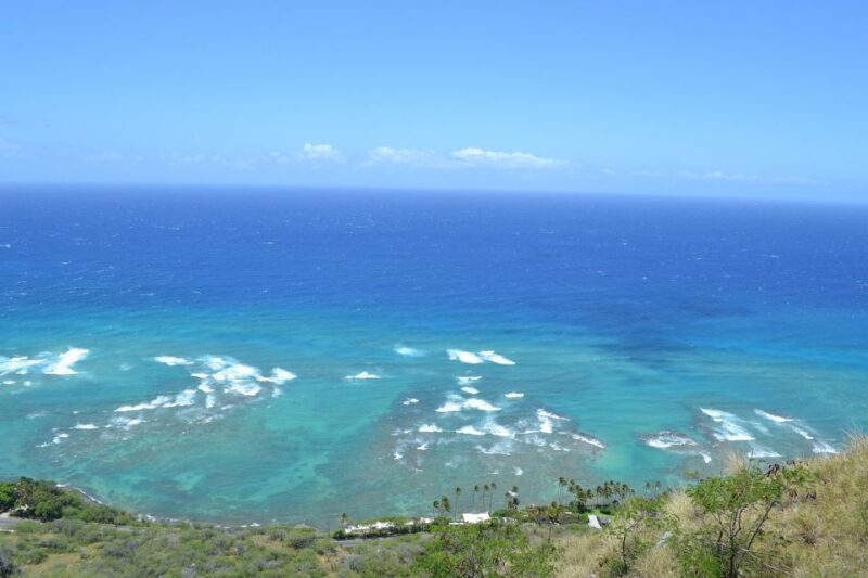 Oahu: Diamond Head Sunrise Hike with Acai Bowl and Malasada - Authentic Perspectives from Reviewers