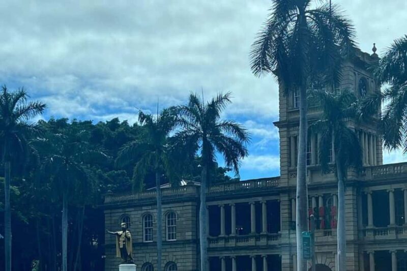 Oahu: Half Circle Island Tour with Local Guide - The Sum Up