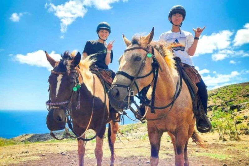 Oahu: Horseback Riding Sunshine or Sunset Tour - The Group Experience and Guides