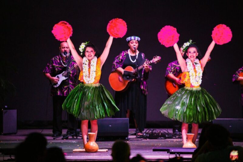 Oahu: Ka Moana Luau Dinner and Show at Aloha Tower - Authentic Insights from Reviewers