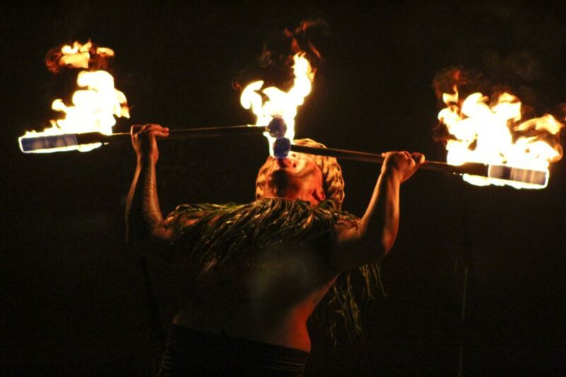 Oahu: Ka Moana Luau Dinner and Show at Aloha Tower - FAQ
