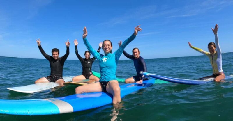 Oahu: Kids Tandem Surf Lesson for Ages 10 and Under - Key Points