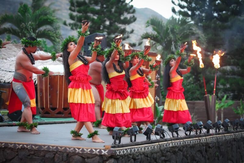 Oahu Pass: Save up to 50% on Top Attractions - Includes Luau - Oahu Pass: Save up to 50% on Top Attractions - Includes Luau