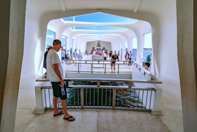 Oahu: Pearl Harbor Battleship & Helicopter Tour - Who Should Consider This Tour?