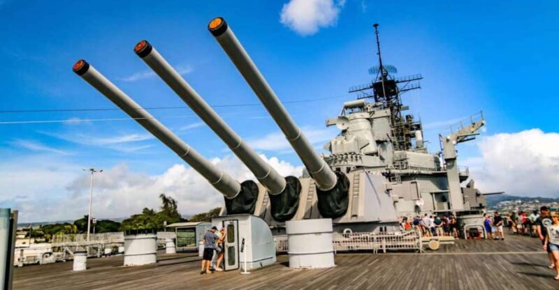Oahu: Pearl Harbor Battleship Tour - A Closer Look at the Itinerary