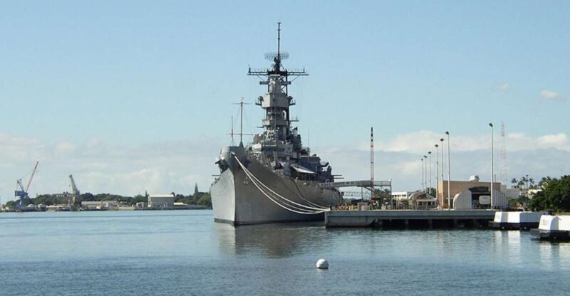 Oahu: Premium Missouri, Arizona & Top of the Tower Tour - Practical Details