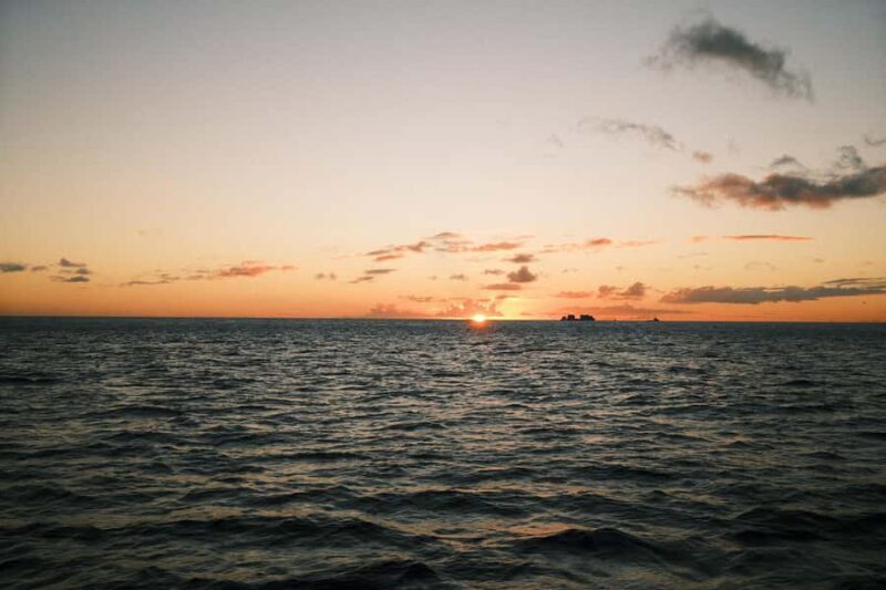 Oahu: Scenic Diamond Head Sunset Cruise (BYOB) - The Experience: What to Expect