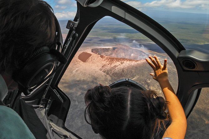 Oahu to Big Island : Big Island Volcano Helicopter Tour & Hilo 1 Day Tour - What Past Travelers Say