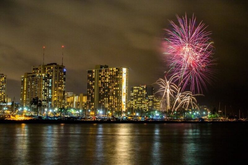 Oahu: Waikiki Friday Night Fireworks Catamaran (Wahine Koa) - Key Points