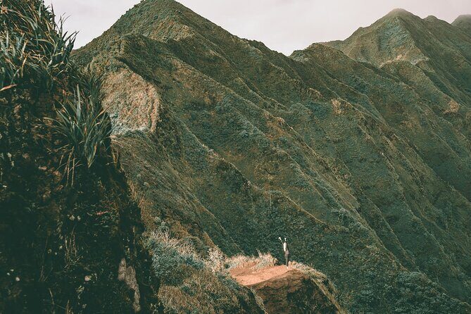 Oahu's iconic hikes - Kuliouou with photography - FAQ