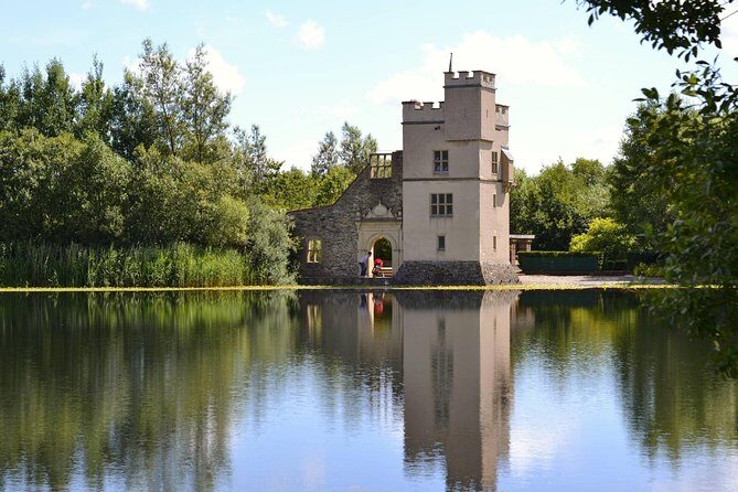 Oakfield Park Day Pass and Train Ride - FAQs