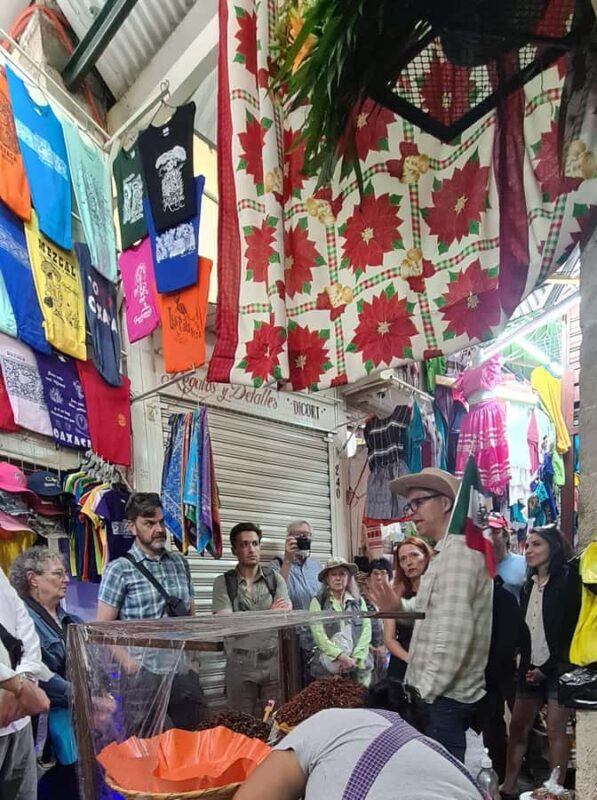 Oaxaca City: Walking tour with local product tasting - FAQ