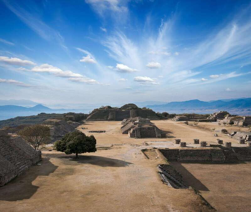 Oaxaca: Exclusive Monte Albán Empire Tour - Dining and Practical Details