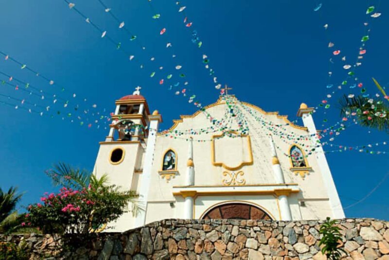 Oaxaca: Family-Friendly Private Walking Tour - Authenticity and Family Focus