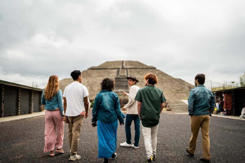 Oaxaca: Private Monte Albán Tour with Zapotec Tombs & Crafts - A Deep Dive into the Experience