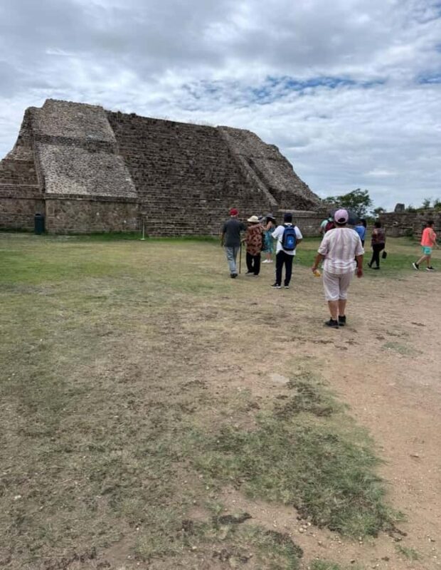 Oaxaca: Private tour to Monte Albán, El Tule Tree, and Teotitlán - An In-Depth Look at the Tour Itinerary