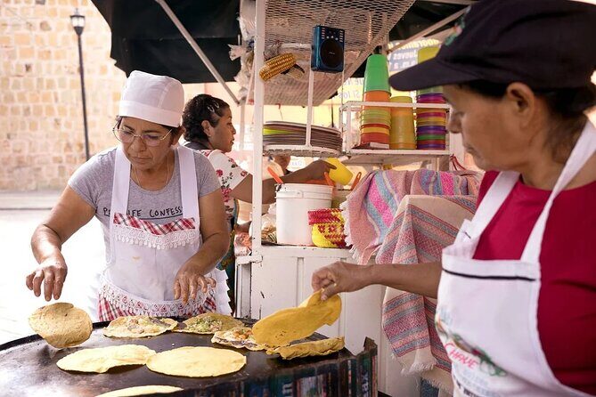 Oaxaca Street Food Essentials - Key Points