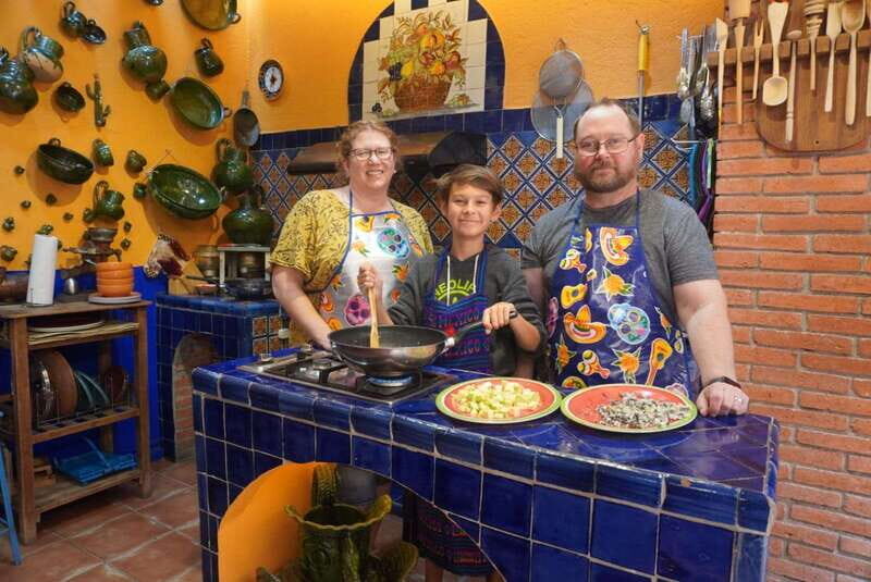 Oaxaca: Traditional Oaxacan Cooking Class with Market Visit - The Real Value of This Tour