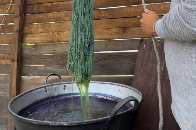 Oaxaca Vivo: Tapetes, Alebrijes Mezacal Monte Albán and more! - FAQ