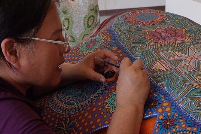 Oaxacan Roots Tour of Oaxaca City - Artful Carvings in Alebrijes Autoctonos