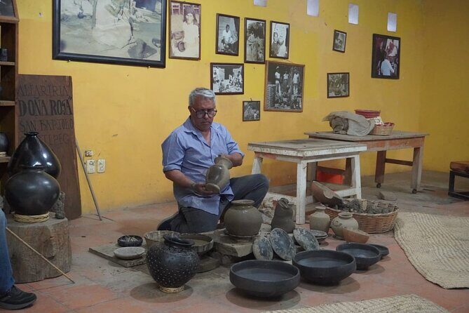 Oaxacan Roots Tour of Oaxaca City - Discovering Black Clay Crafts in San Bartolo Coyotepec