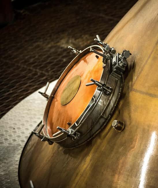 Oban: Distillery Tour with 3 Whisky Tastings - Who Should Consider This Tour?